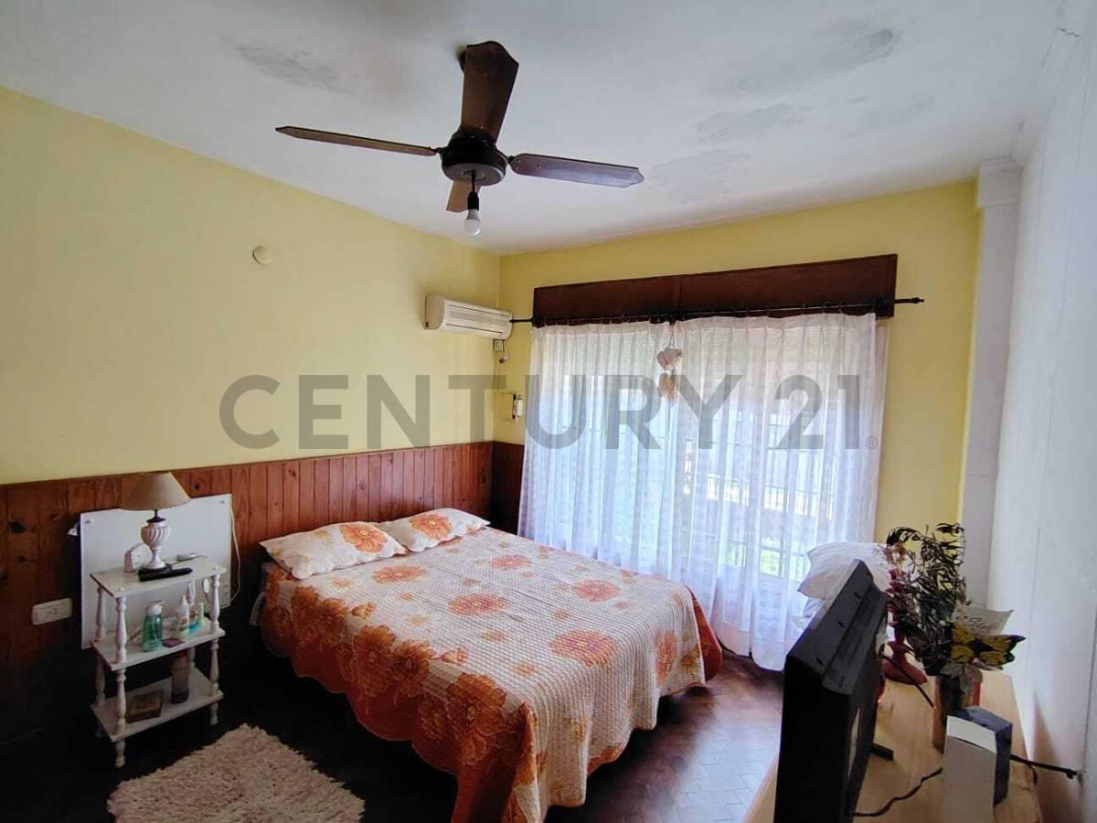 Foto de CASA 2 DORMITORIOS LADO RIO GRANADERO BAIGORRIA (APTA CREDITO), imagen 3
