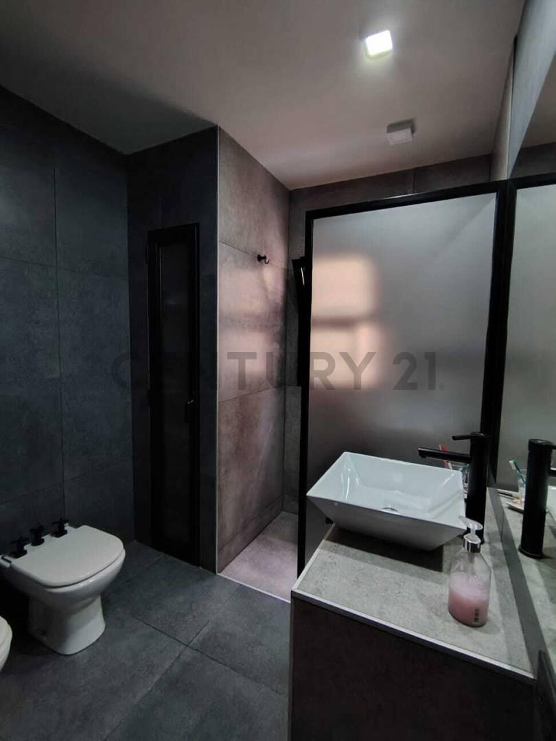 Foto de Venta Casa Apta Credito Hipotecario en Granadero Baigorria, imagen 1