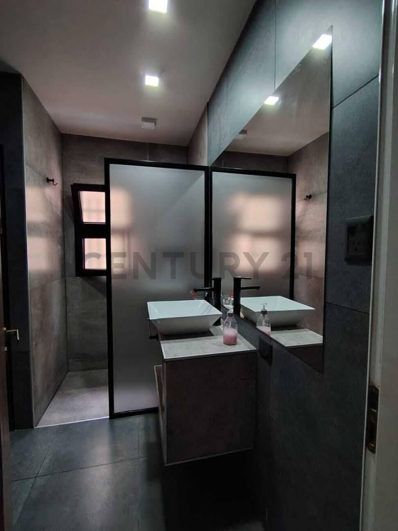 Foto de Venta Casa Apta Credito Hipotecario en Granadero Baigorria, imagen 2
