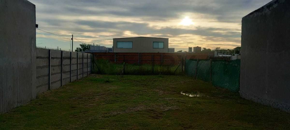 Foto de Lote céntrico en Eco Pueblo, Alvear., imagen 3