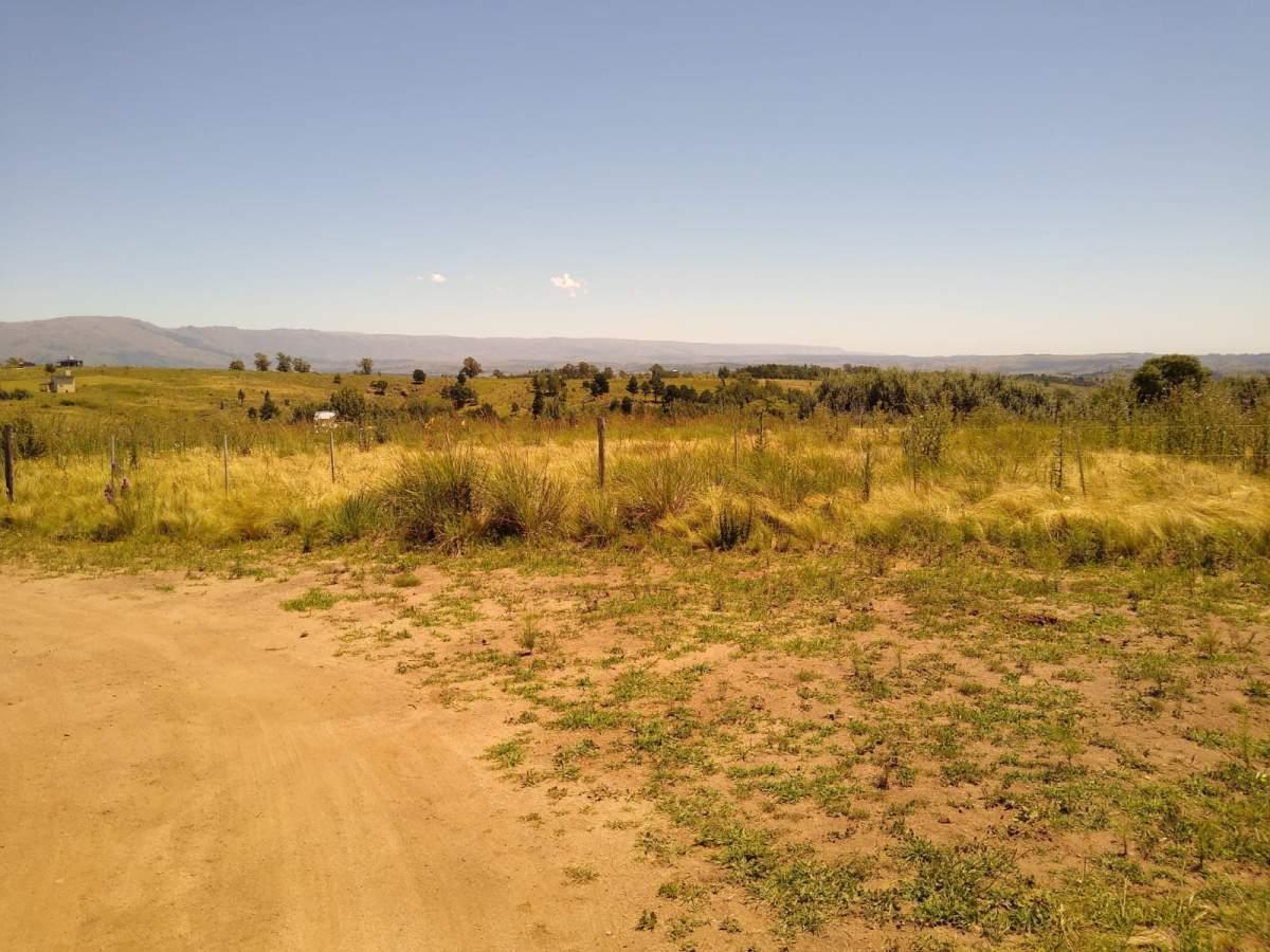 Se Vende Lote en Villa Yacanto 4
