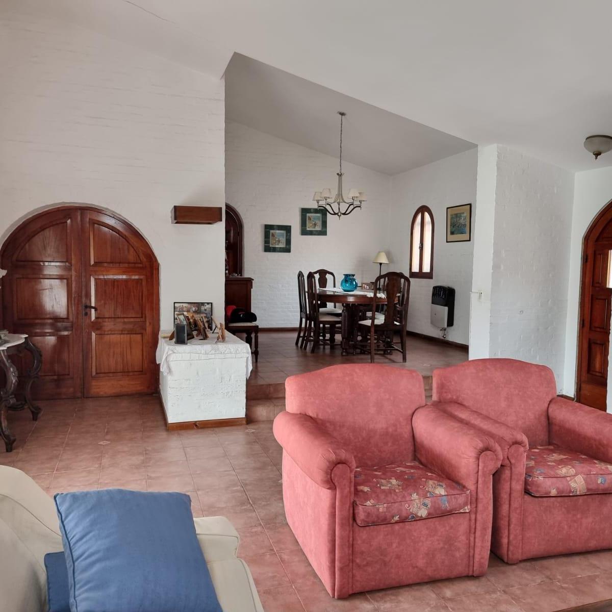 Casa en Gobernador Benegas 1