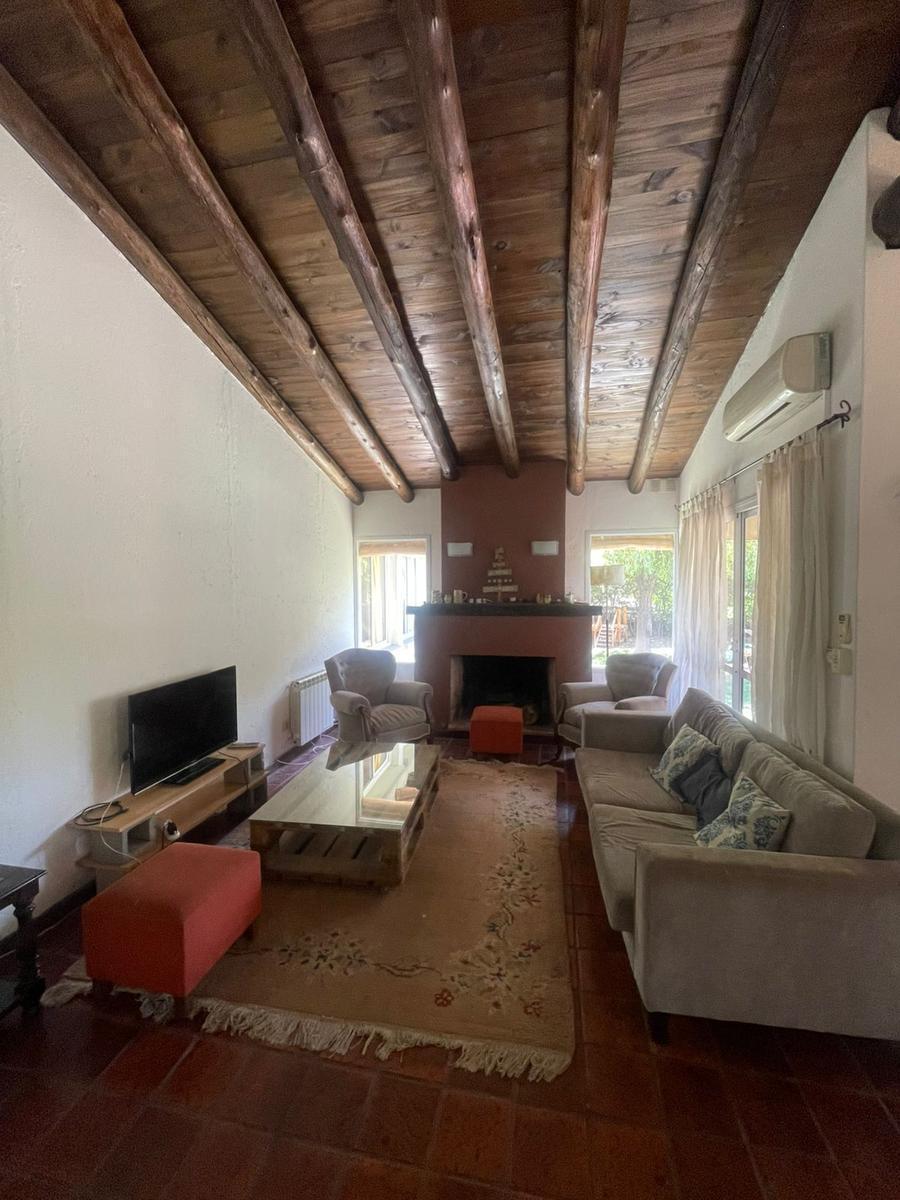 Casa en Barrio Las Carretas, Lujan de Cuyo, Mendoza 1