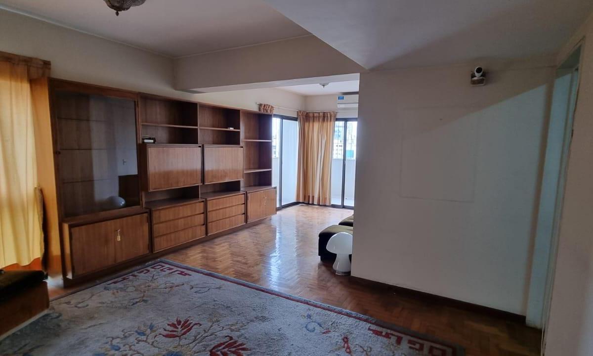 Departamento en Av España 974 Entre Rivadavia y Montevideo 2