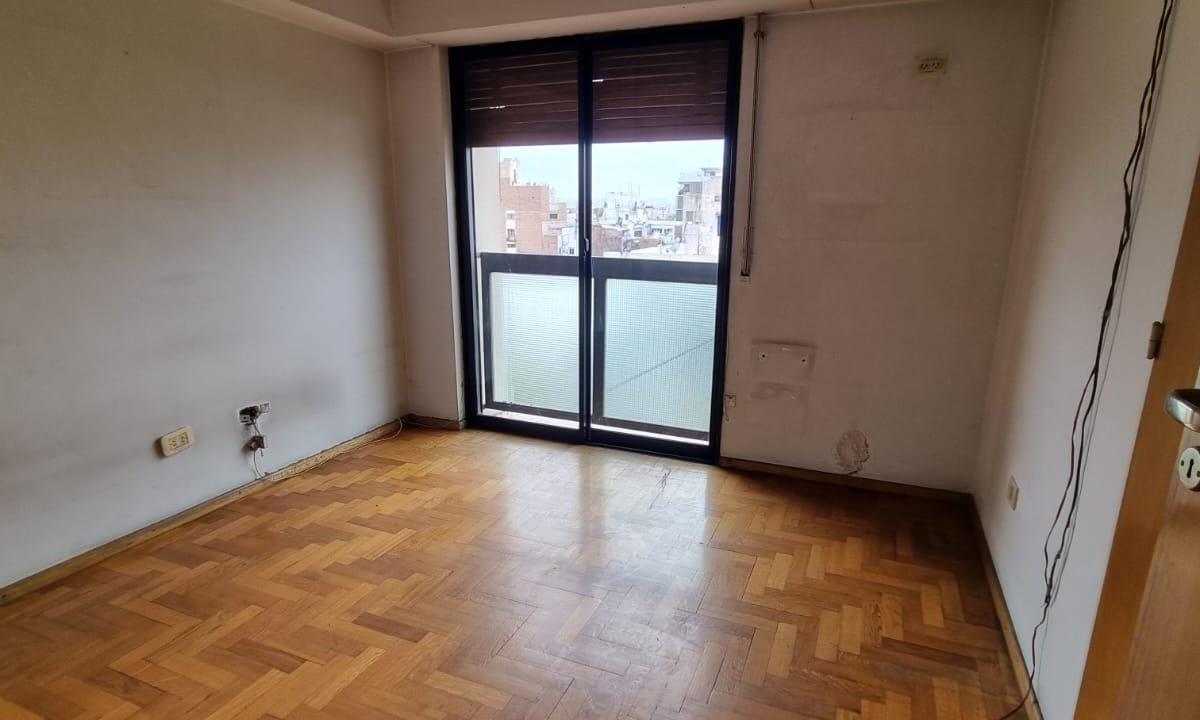 Departamento en Av España 974 Entre Rivadavia y Montevideo 5