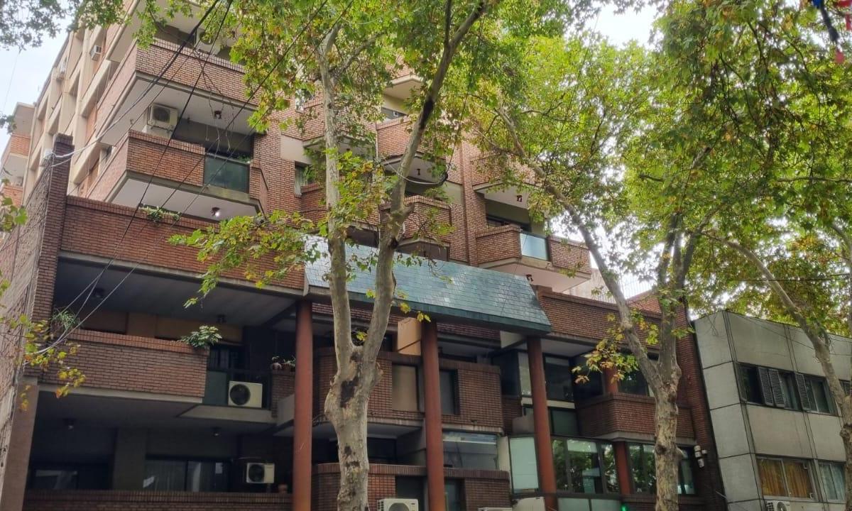 Departamento en Av España 974 Entre Rivadavia y Montevideo 1