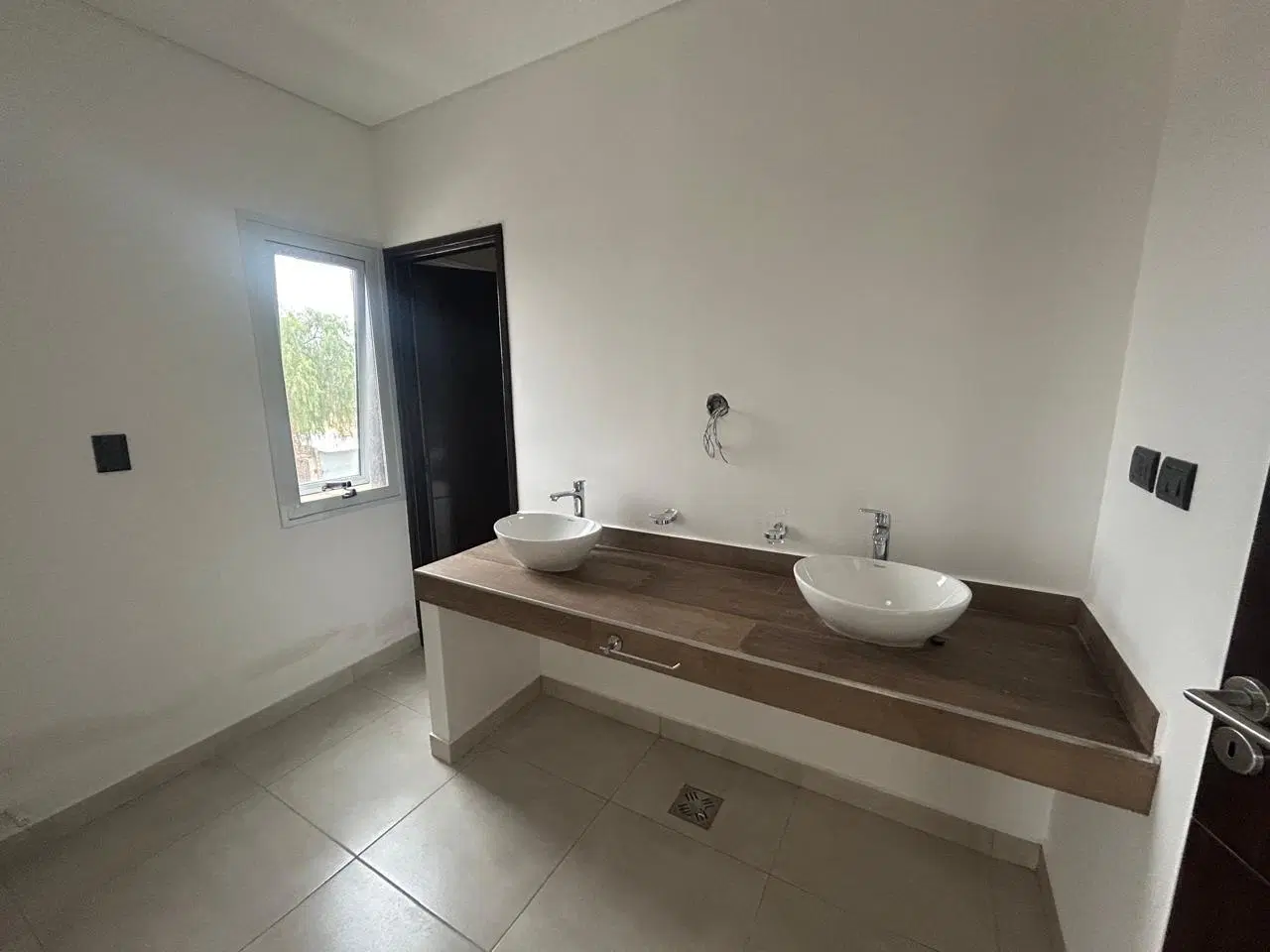 Barrio La Bastilla-Casa en Las Heras 8
