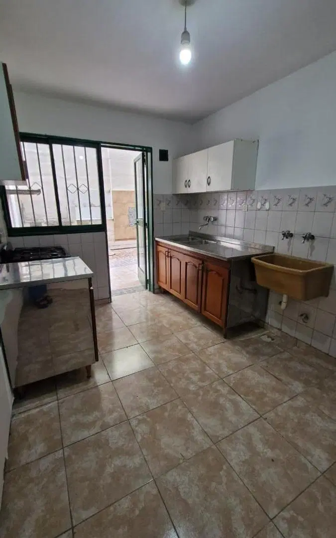 VENDO B° Alto Alberdi Departamento 2 dormitorios con patio grande 75M2 5
