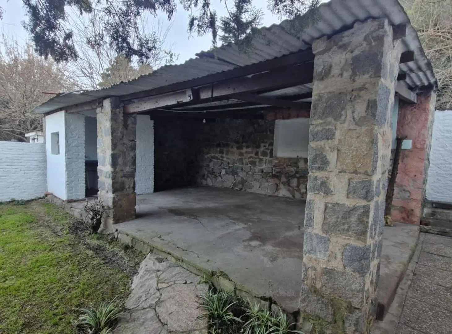 ALQUILER RIO CEBALLOS - CASA 3 DORMITORIOS - JARDIN - PATIO 8