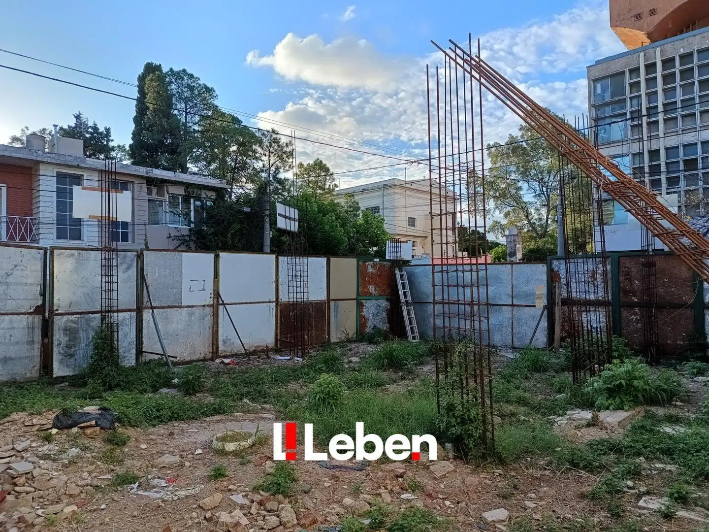 Lote en venta, apto desarrollo. Alberdi 8