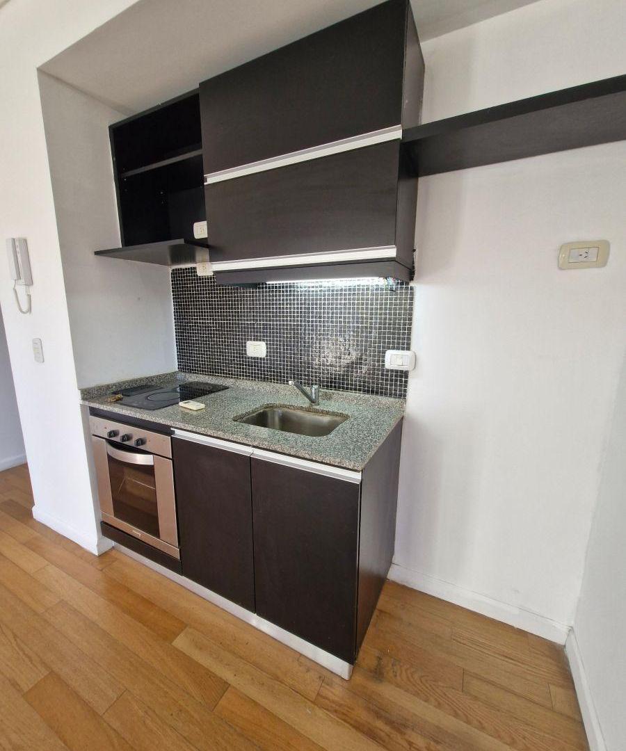 Foto de Departamento con balcón en alquiler Recoleta, imagen 5