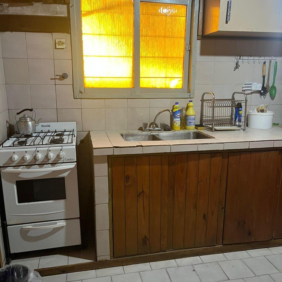 Foto de CASA DE 4 AMBIENTES EN VENTA, imagen 2
