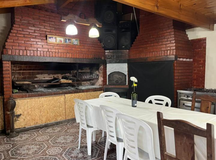 CASA EN VENTA EN MONTE GRANDE