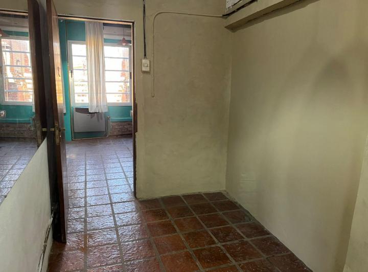 CASA EN ALQUILER DE 4 AMBIENTES 2