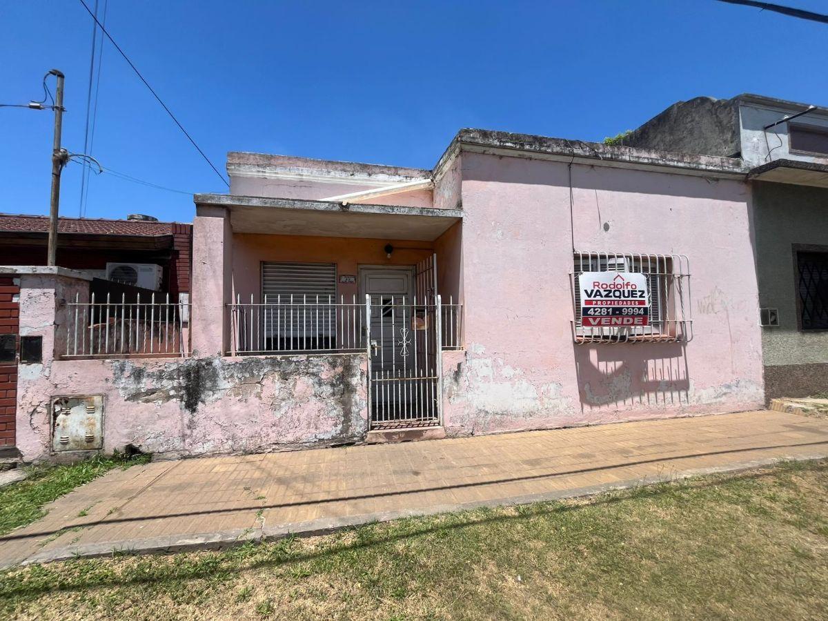 CASA EN VENTA EN LLAVALLOL