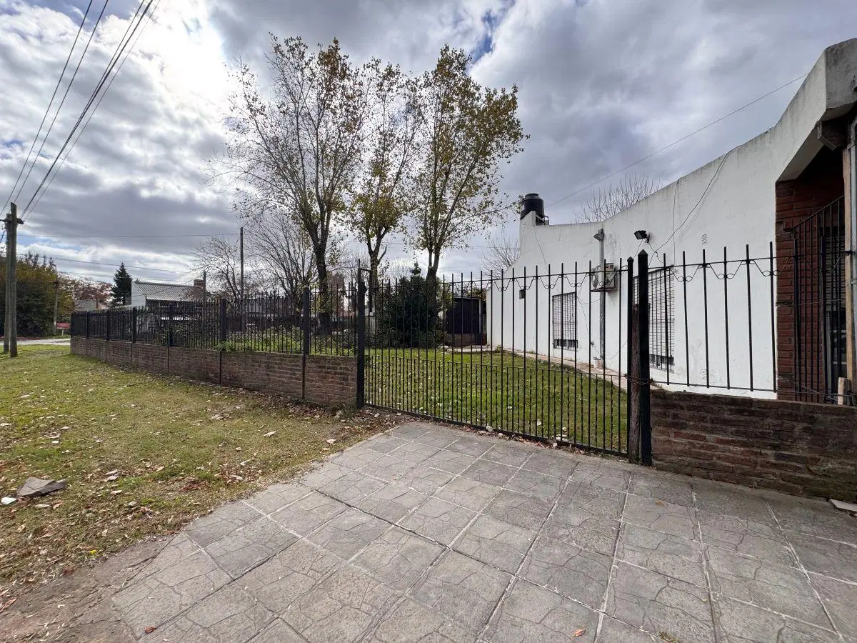 CASA DE 3 AMBIENTES EN VENTA 3
