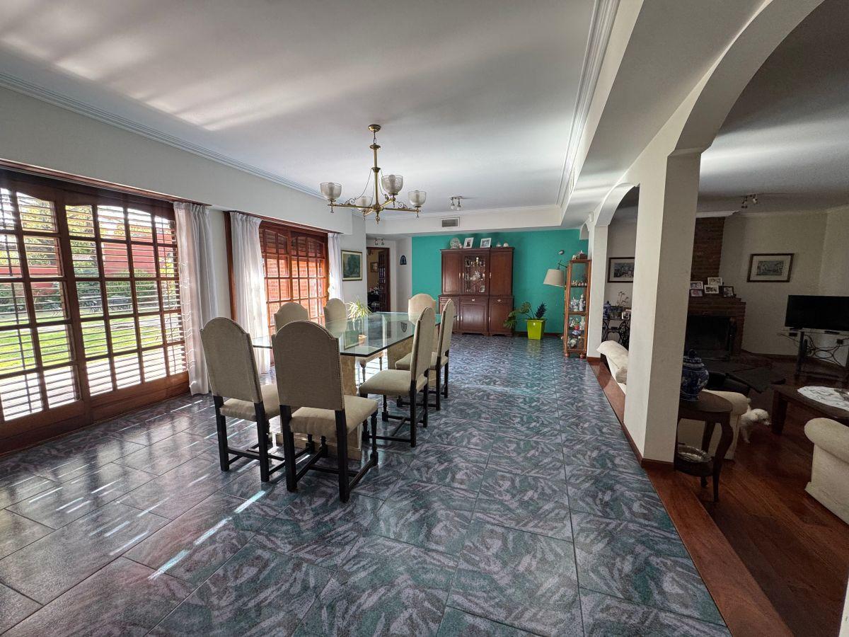 Foto de CHALET DE 5 AMBIENTES DE CATEGORÍA EN MONTE GRANDE, imagen 5