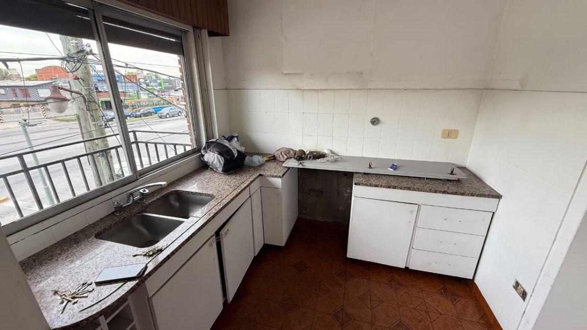 Foto de ALQUILER Departamento de 100 m² con 3 dormitorios, apto uso comercial o, imagen 5