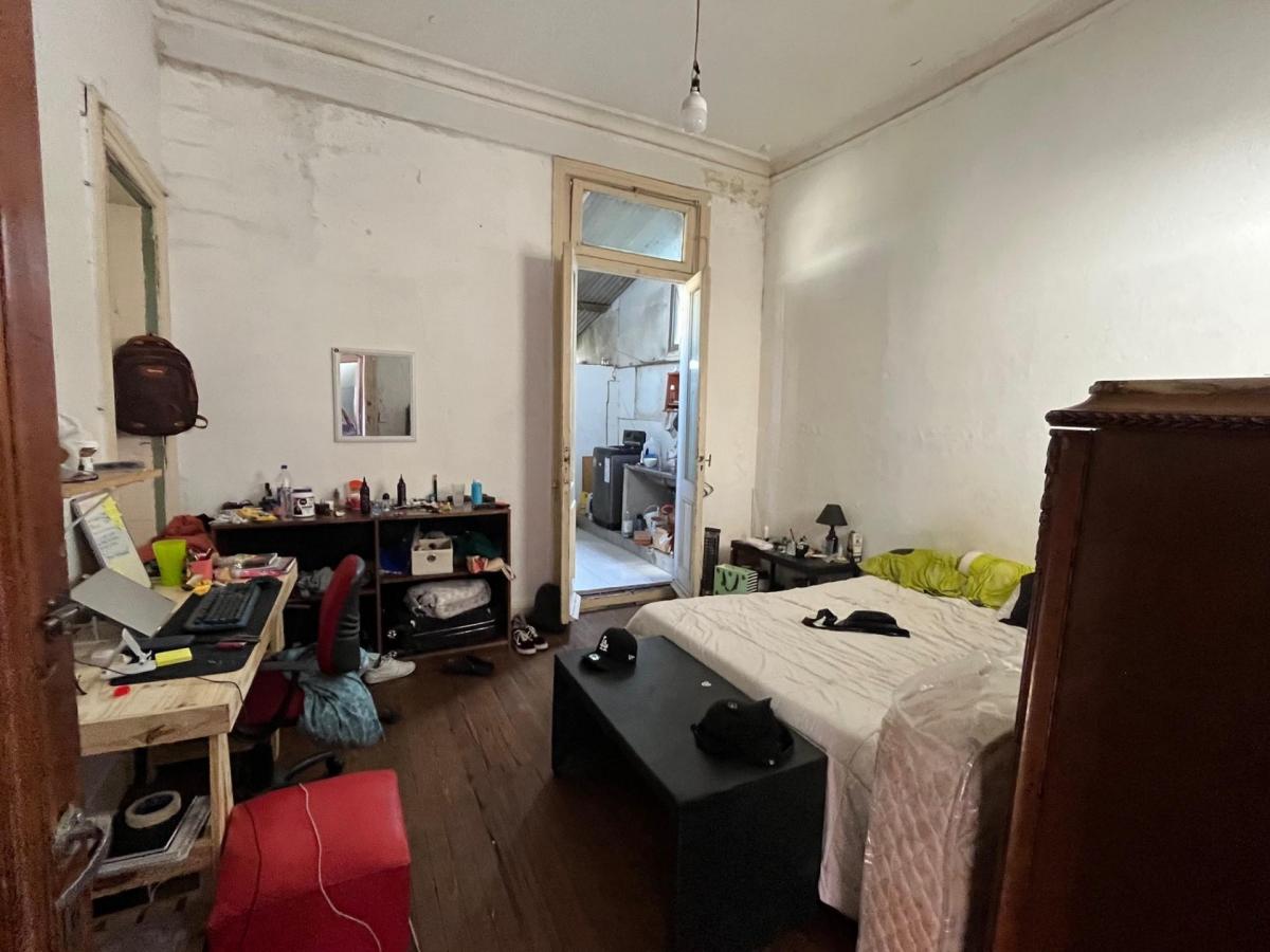 Venta Departamento Monserrat Piso 8 Ambientes - Retasado! 2