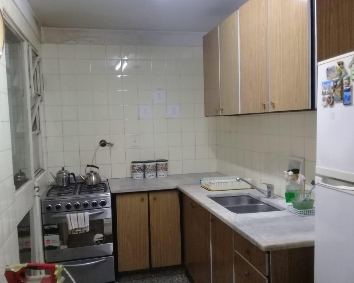Almagro - Yapeyú 200 - Venta - 4 Amb. C/balcón. - Oportunidad! 4