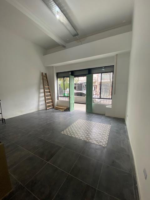 San Cristobal - Venta - Matheu 1100 Ph - Casa 5 Ambientes C/local y Patio 3