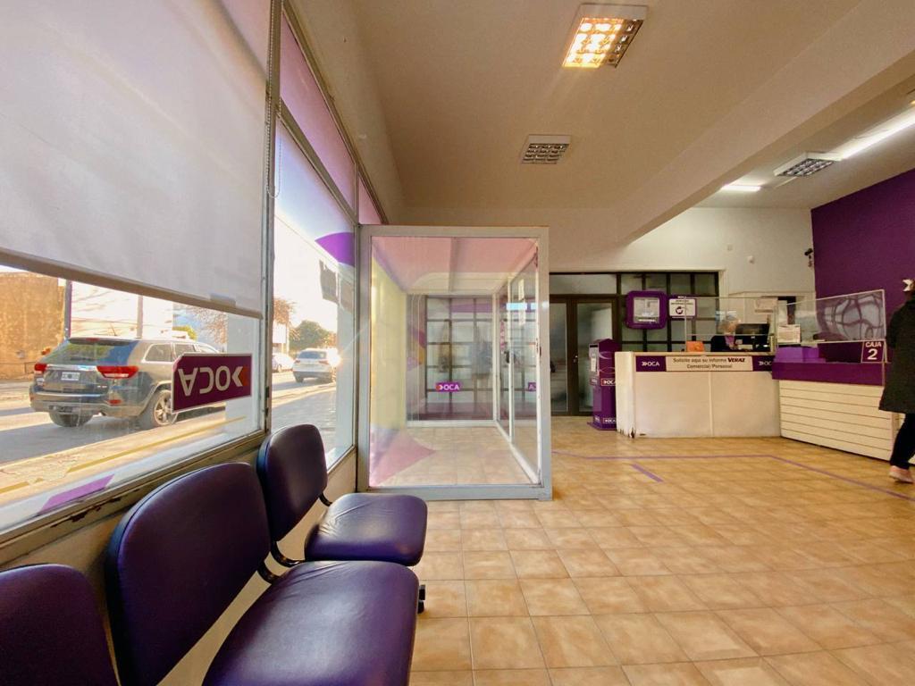 Importante Local y Centro de Distribucion en Venta 2
