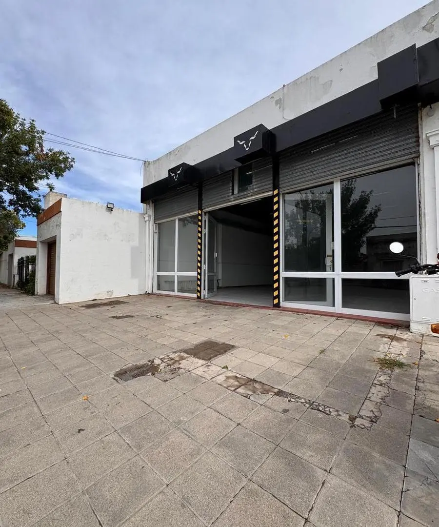 Local en Bahia Blanca 4