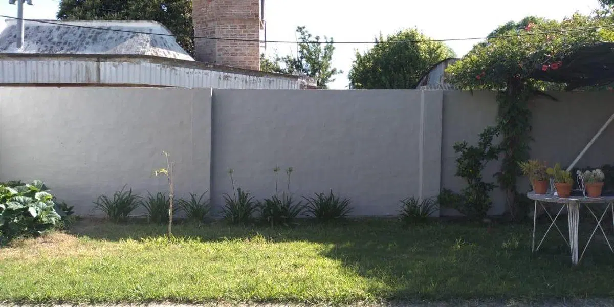 CASA EN VENTA - BARRIO GRANJA DE FUNES 4