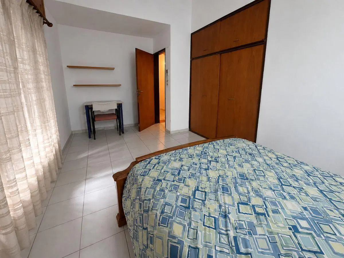 VENTA DE CASA EN BARRIO GRANJA DE CLARET - 3 DORM. 1