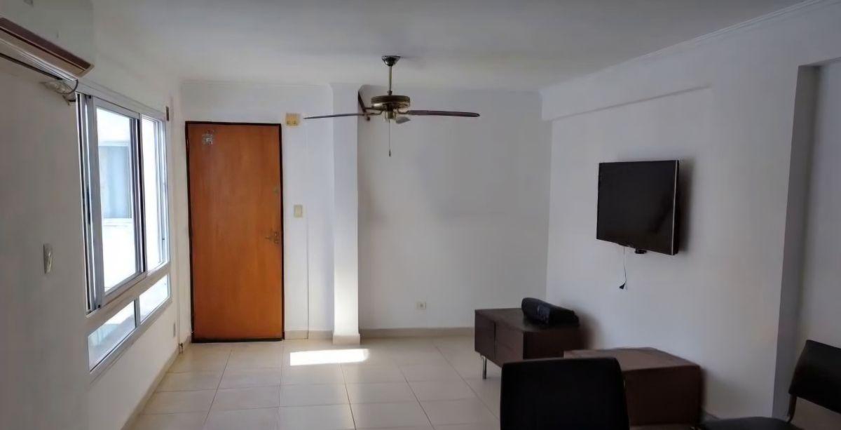 Foto de ALQUILER DE DEPARTAMENTO EN BARRIO GENERAL PAZ - DOS DORM. AMOBLADO, imagen 2