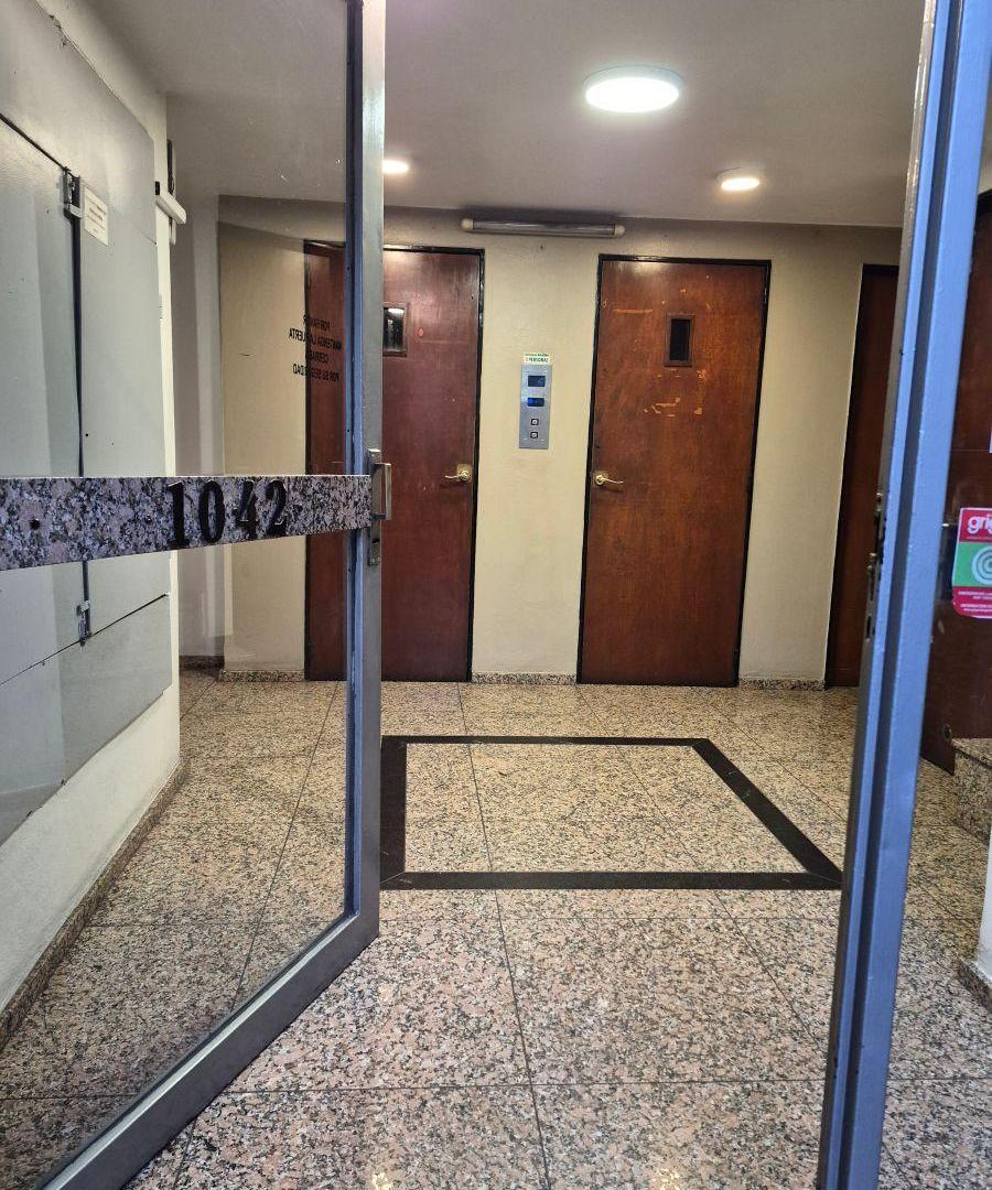 Foto de ALQUILER DE DEPARTAMENTO EN BARRIO ALBERDI - UN DORMITORIO., imagen 2
