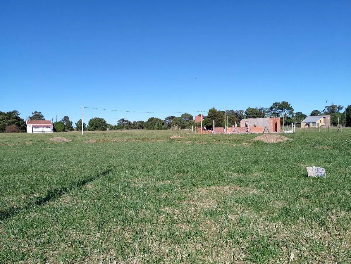 Terreno de 375 m2 en venta en El Marquesado 4
