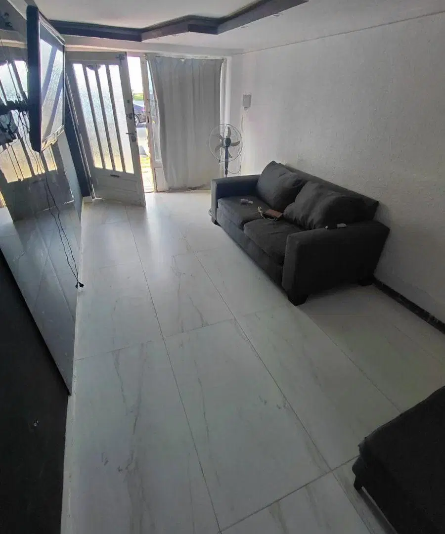 PH tipo Duplex de 3 ambientes frente al mar en la perla 3