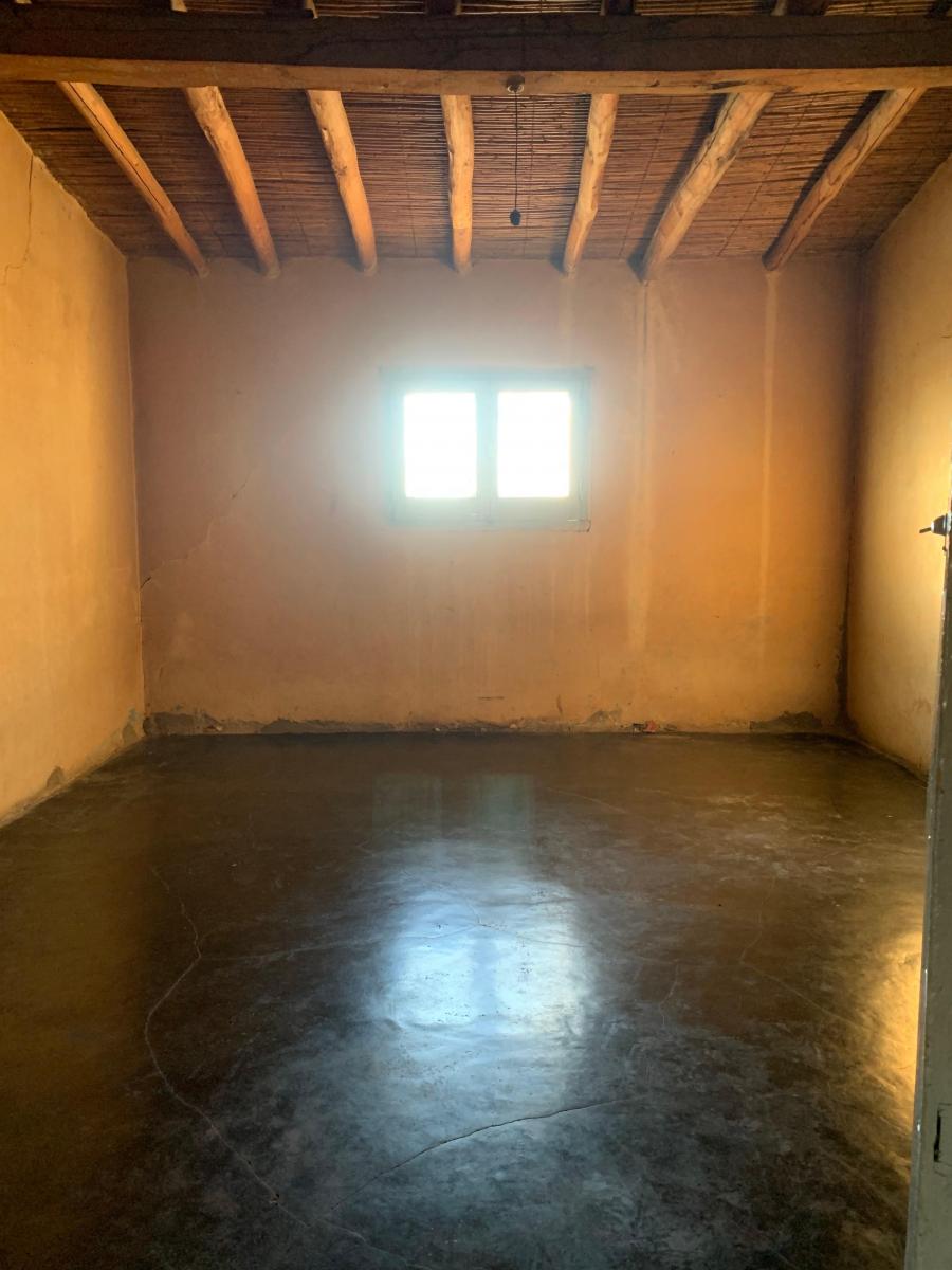 Se Vende Casa en San Carlos con Vista a La Montaña, con Galpón y Dpto y Depósito 4