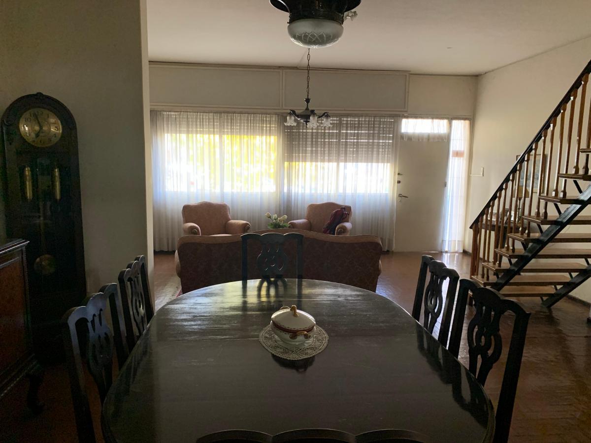 Se Vende Hermosa Casa de 2 Plantas en Ciudad - Mendoza, 2º Sección 3