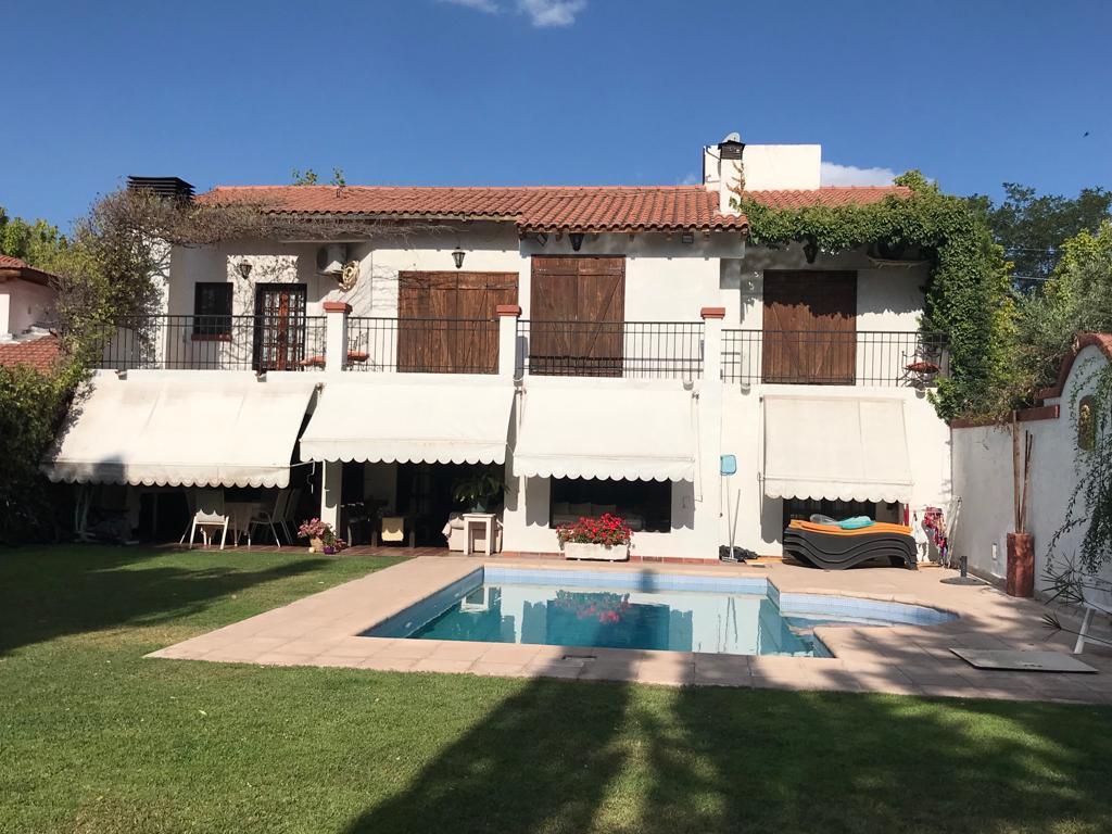 Se Vende Hermosa Casa en El Huerto del Sol, Llujan de Cuyo 2