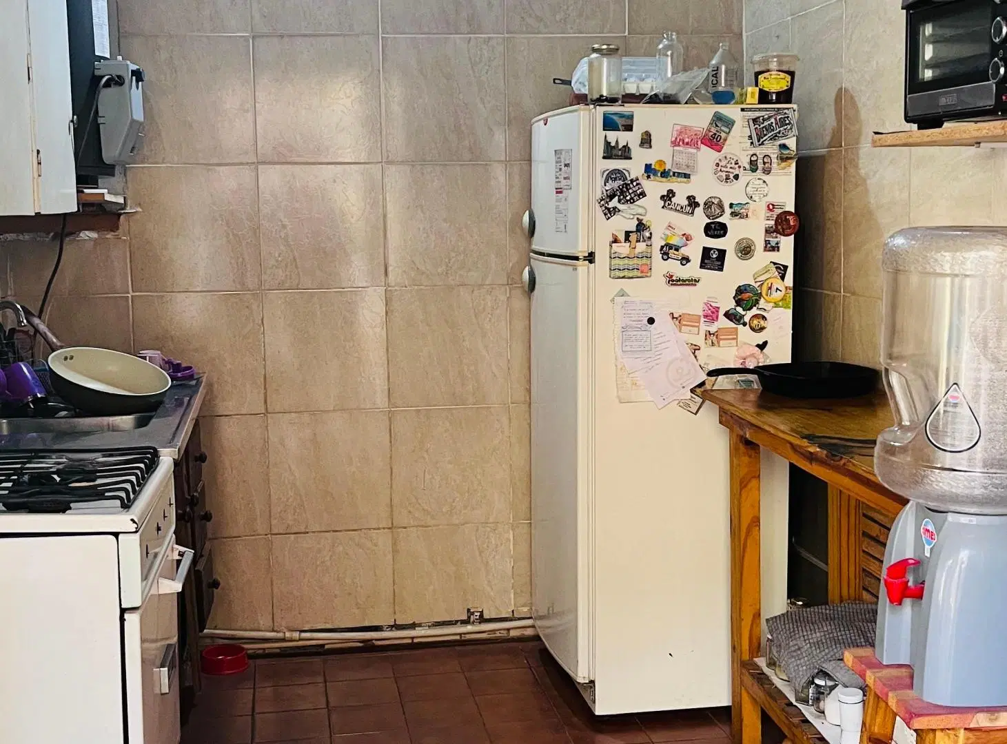 SE VENDE CASA CON DEPARTAMENTO EN Bº TRAPICHE, EXCELENTE UBICACIÓN 5