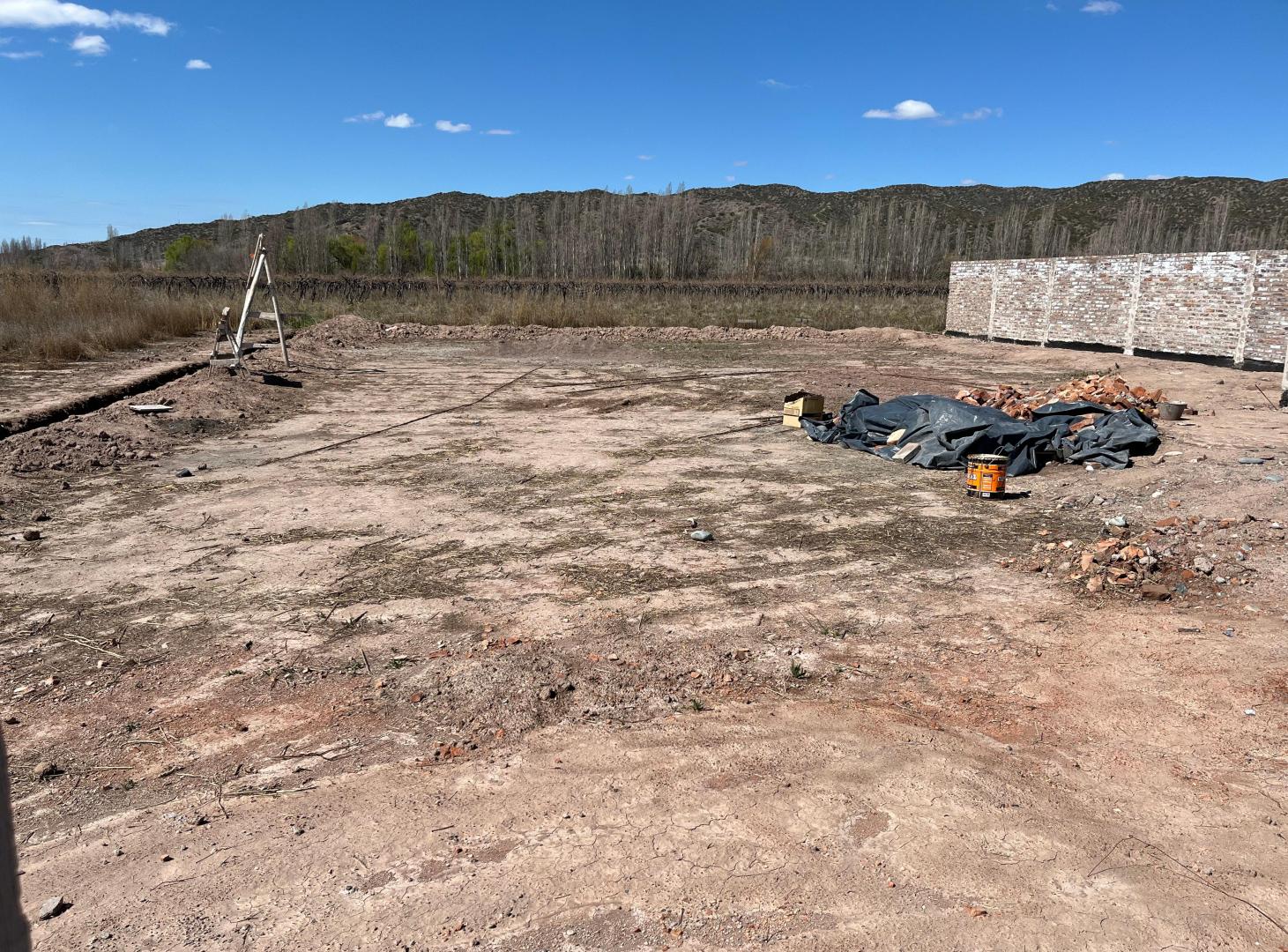 Foto de SE VENDE CASA EN POZO EN PERDRIEL-LUJÁN DE CUYO (OBRA AL 65%) TERRENO, imagen 3