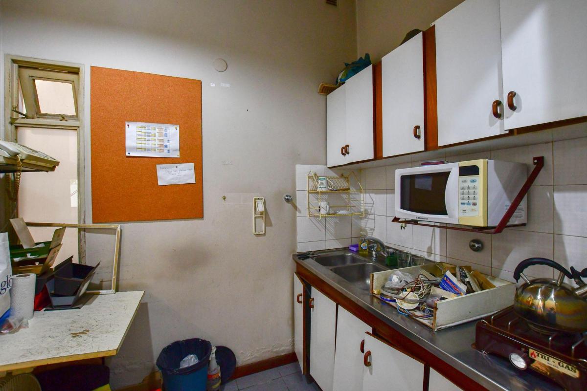 Casa 4 Dorm./ Consultorios en Venta La Plata 3