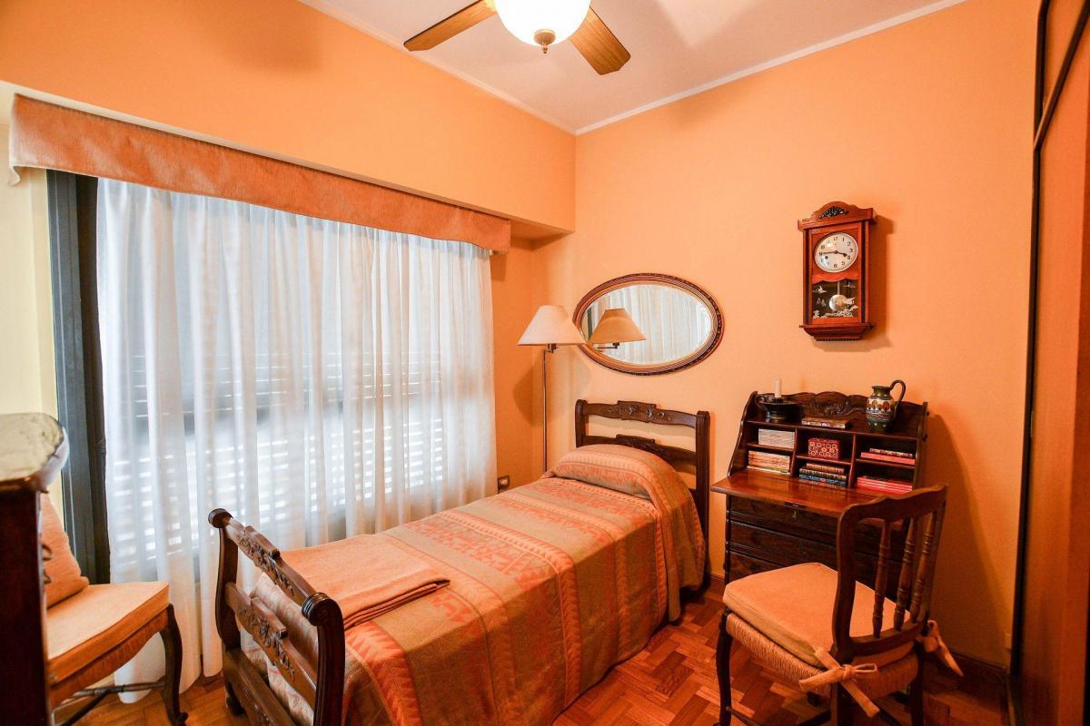 Departamento 5 Dorm. en Venta en La Plata 5