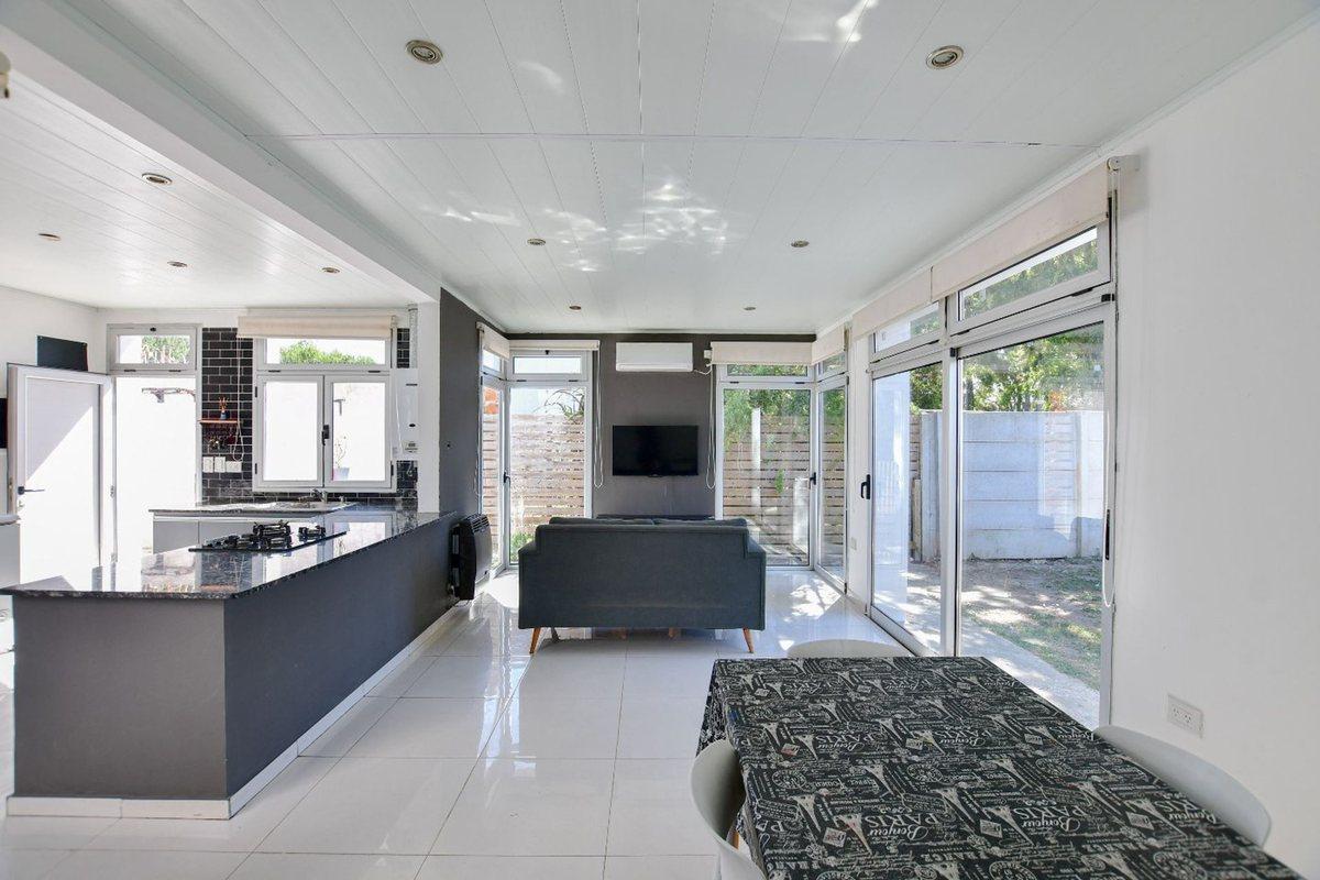 Casa 3 dormitorios, venta, Berisso Altos Los Talas