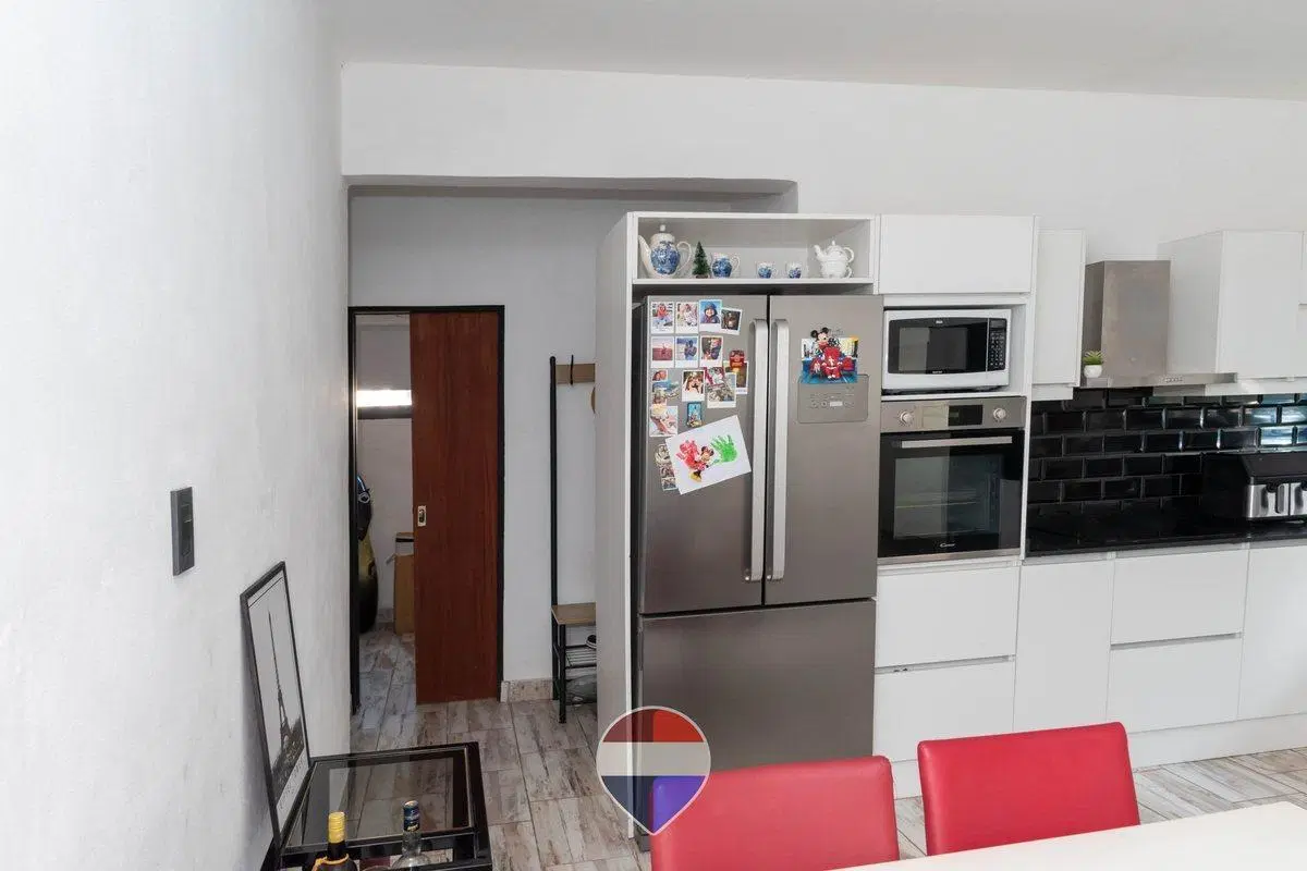 CASA 2 DORMITORIOS EN VENTA  LA PLATA, EL RODEO 2