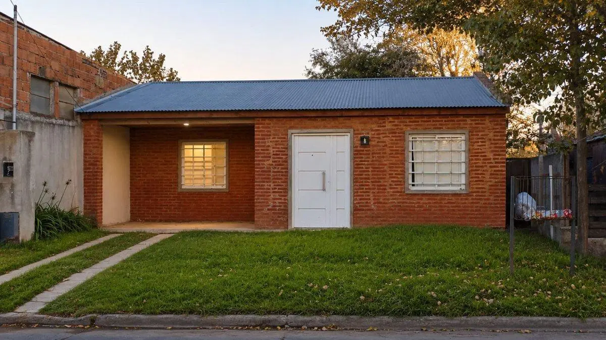 Casa 2 Dormitorios en Venta en Dolores 2