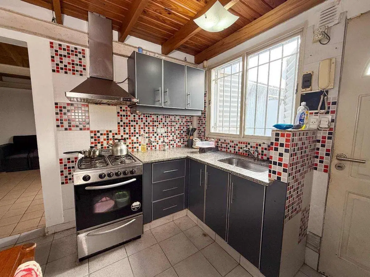 PH  1 DORMITORIO EN VENTA BERISSO EN BLOQUE 4 UNID 3