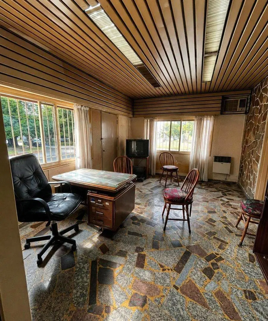GALPON EN VENTA LA PLATA - 240 M2 LOS HORNOS 4