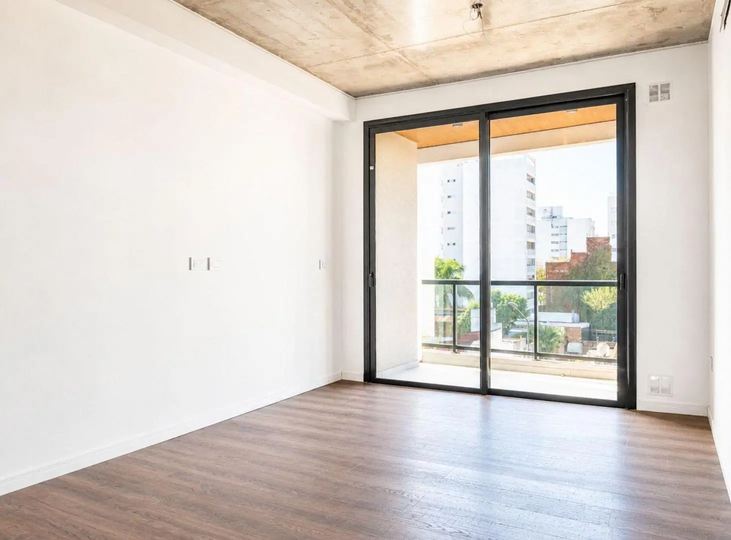 MONOAMBIENTE EN VENTA LA PLATA A ESTRENAR 2