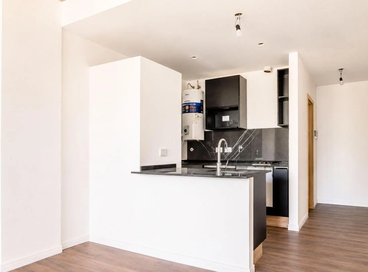 MONOAMBIENTE EN VENTA LA PLATA A ESTRENAR 3