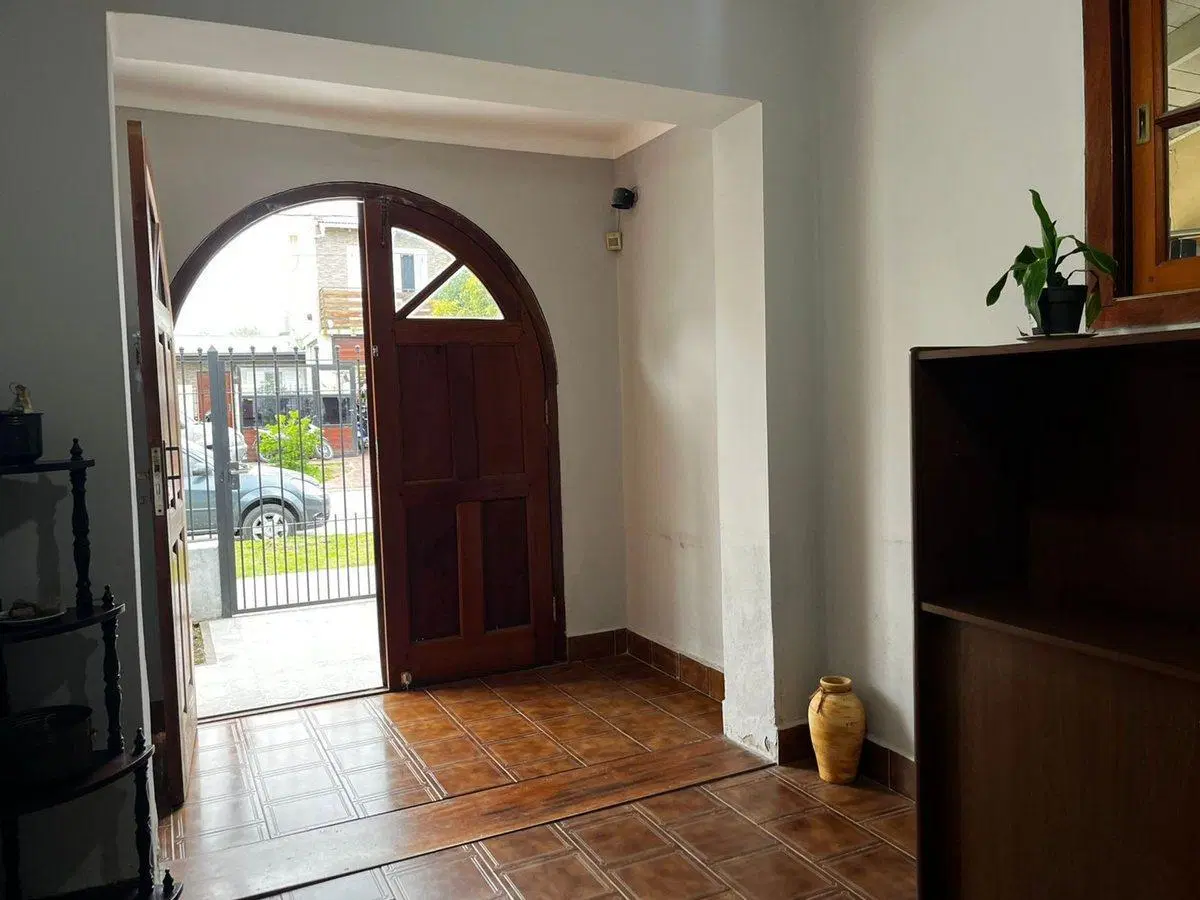 CASA 2 DORMITORIOS EN VENTA EN DOLORES CON GARAGE 3