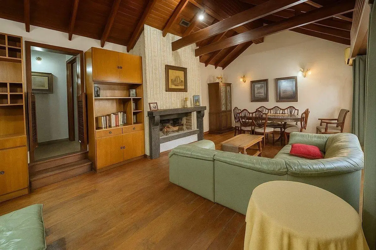 CASA 4 DORMITORIOS EN VENTA, DOLORES TIPO CHALET 2