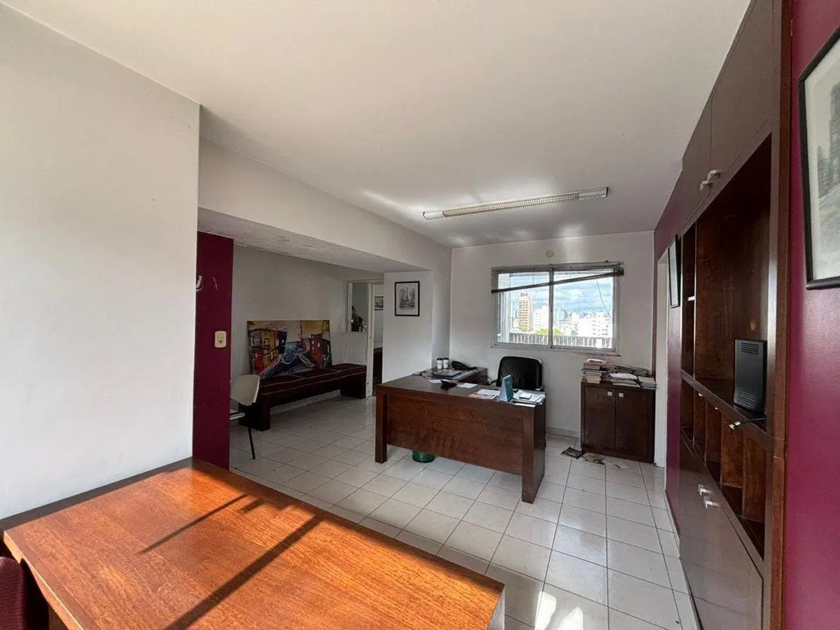 OFICINAS EN VENTA LA PLATA 8 Y 48 4